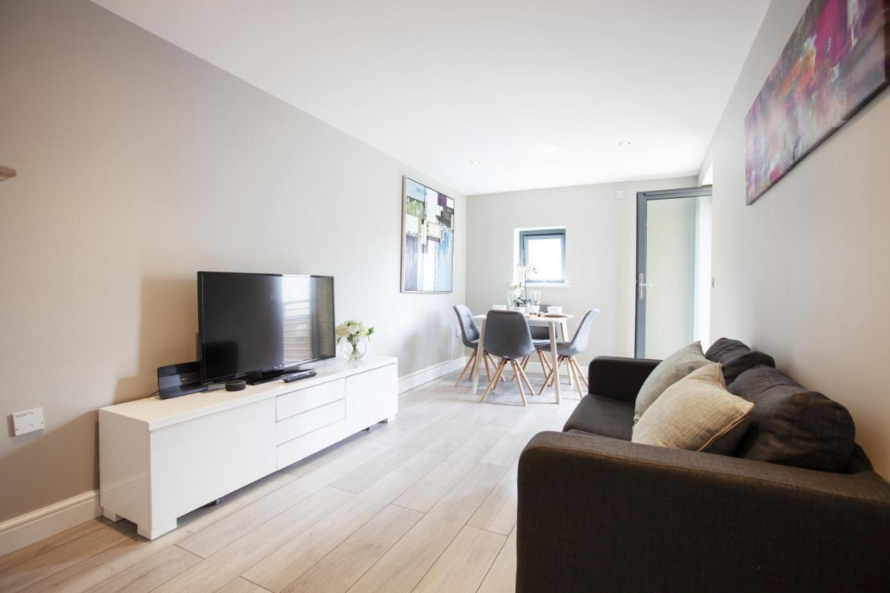 Urban Living'S - The Wesley Beautiful City Centre Apartment With Balcony Oxford Luaran gambar