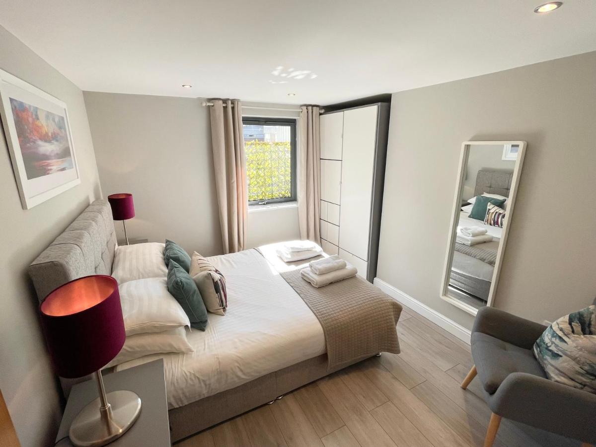 Urban Living'S - The Wesley Beautiful City Centre Apartment With Balcony Oxford Luaran gambar